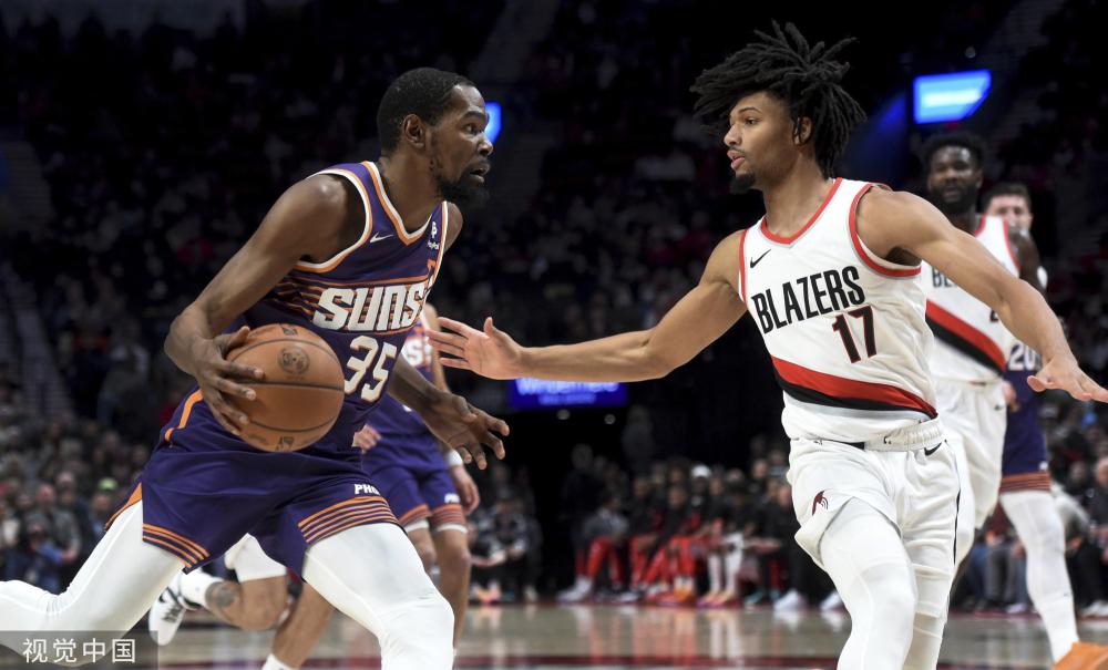 他所秉持的 他所秉持的